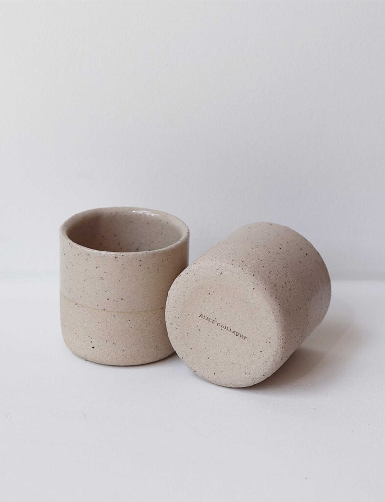 Handmade-Stoneware-Coffee-Cup-_M__Alice-Guillaume-Ceramics_01-2